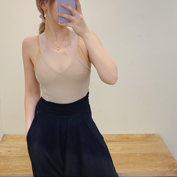 NWT FP Movement Mesh Sesh Tank / Cashmere - Picture 3 of 7